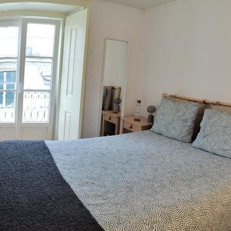 Rooms In Cozy Shared Accommodation In The Center Of Lisboa Exterior foto
